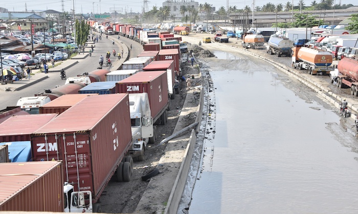 How extortion by traffic managers worsens Apapa gridlock, fuels cost of haulage