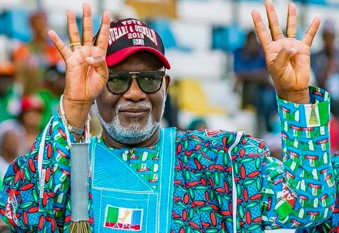 Ondo: PDP accuses APC of using stolen oil money to buy votes