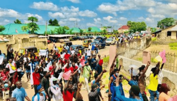 Two Secondary school students killed many injured during a protest in Taraba
