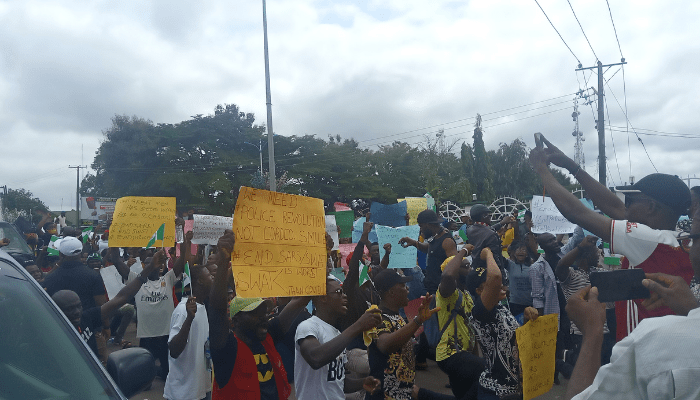 Nigeria's shooting of protesters sends wrong signal to investing community
