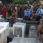 Return looted goods in your possession for Allah's sake - Muslim Clerics