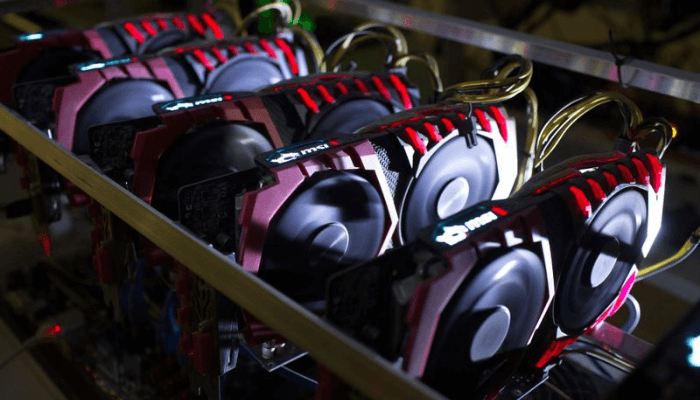 cryptocurrency mining rig