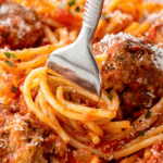 Spaghetti and meatball