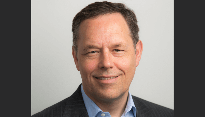 Simon Bransfield-Garth