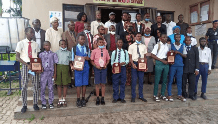 Oyo Student Awards