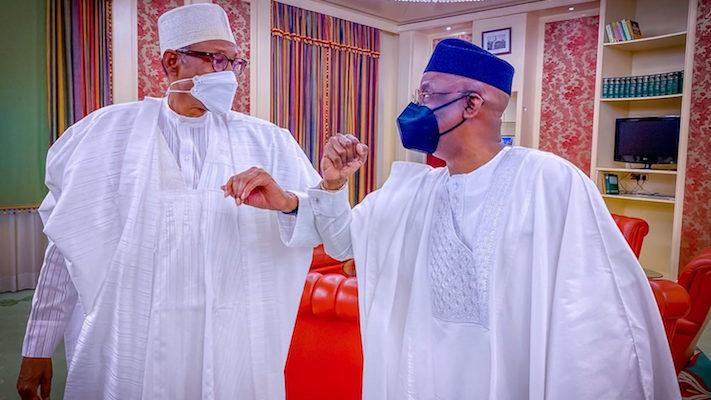 Bakare meets Buhari, kicks against rotational presidency