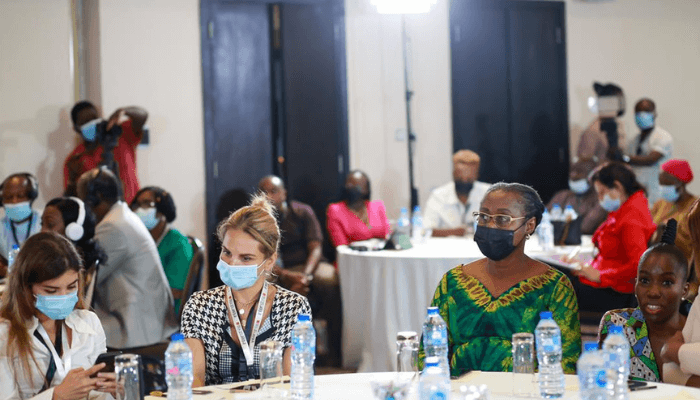 International Federation of Interior Architects/Designers (IFI) roundtable.