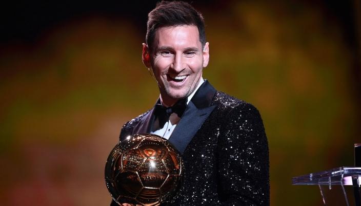 Football world divided over Messi's 2021 Ballon d'Or Award