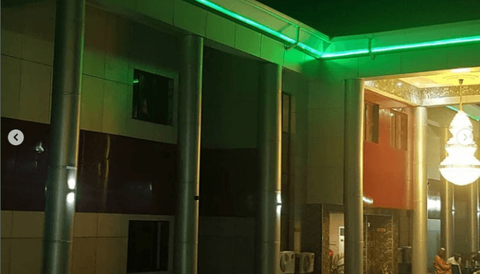 Dam Jay Hotel and Suites