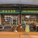 PAUSE café