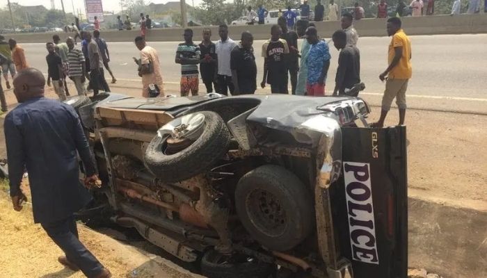 fashola-convoy-crash