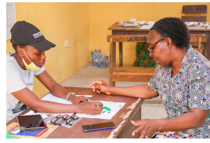 RestoringVision, others partner EKOEXCEL to distribute free reading glasses to public primary teachers, pupils