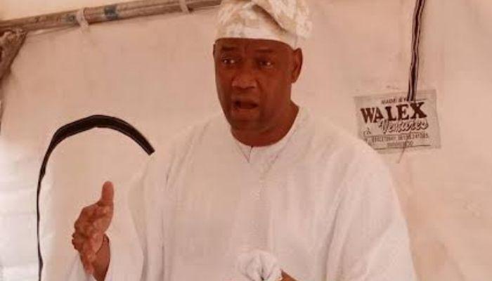 Bowale Oluwole Arisekola