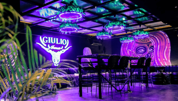 Giulio Twist The Lounge