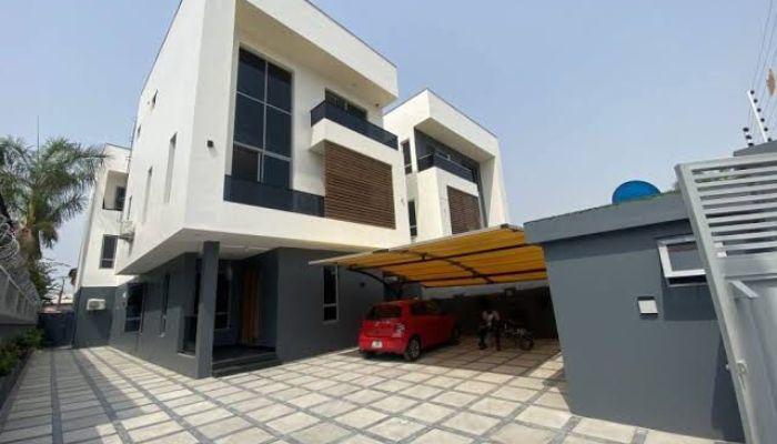 ramos realty in Lagos