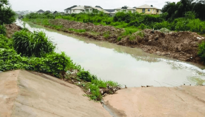 CDA back drainage construction