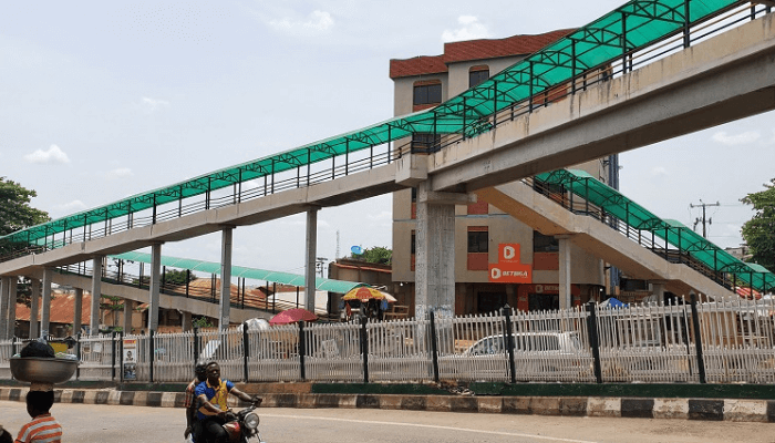 Pedestrian path in Nigeria