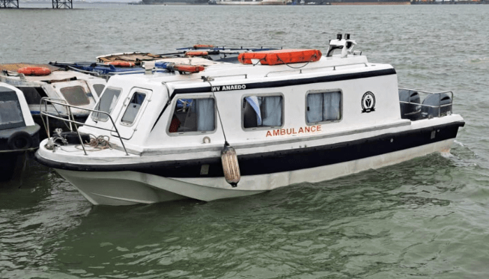 Watercraft ambulance