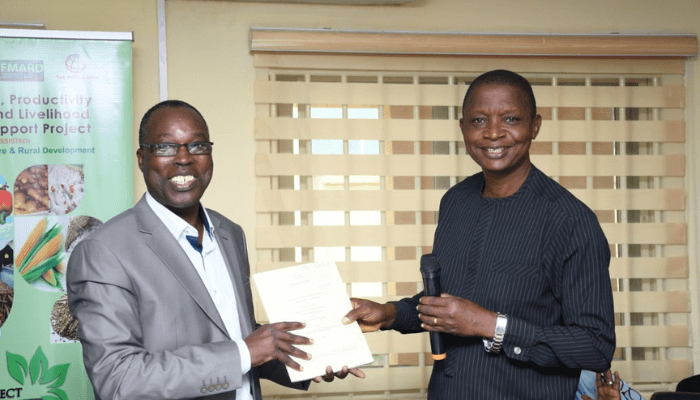 Manievel Emmanuel Sene and Adetunji Oredipe