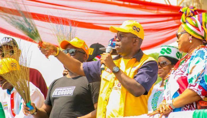 Mukhail Adetokunbo Abiru at the APC Lagos East Mega Rally