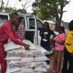 Framazaz Foundation donating food items