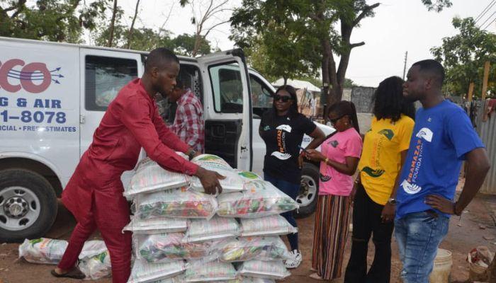 Framazaz Foundation donating food items
