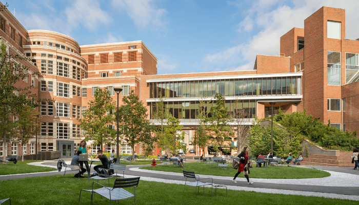 Harvard Kennedy School