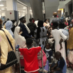 Nigerians returns from Niger