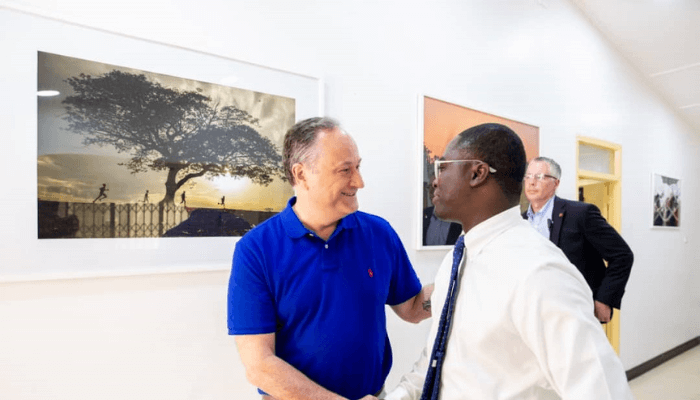 Paul Ninson and Kamala Harris