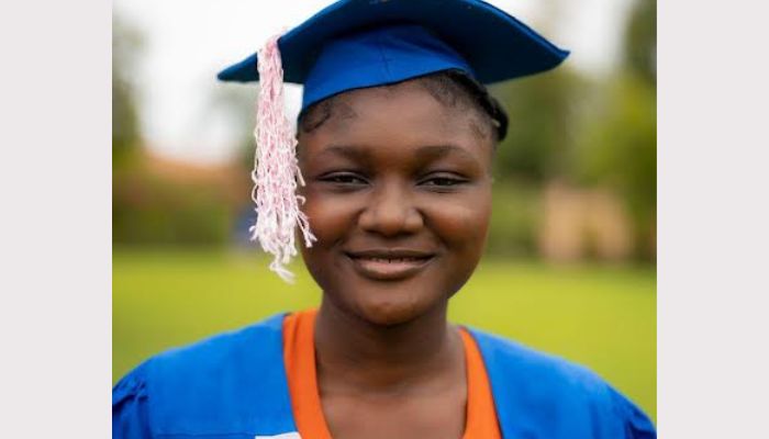 Ayomide Oluwatobiloba Alebiowu