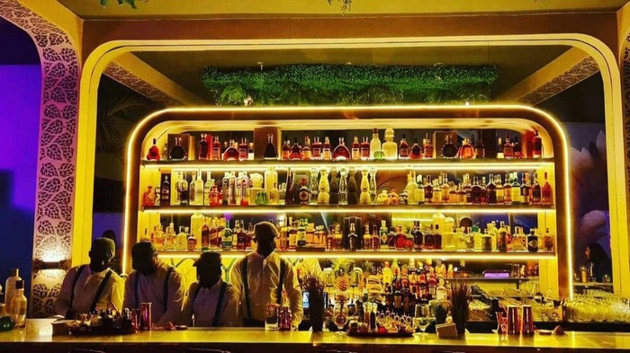 ZaZa Restaurant & Lounge