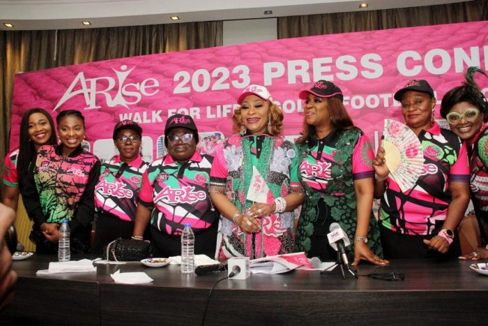 arise women stay for a picture