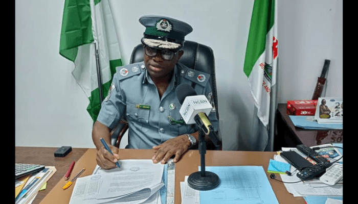 Nigeria Customs Lilypond command