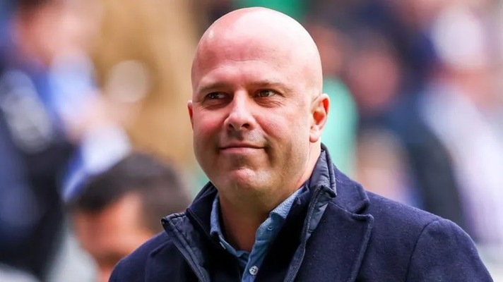 Liverpool reach £9.4m Slot deal with Feyenoord