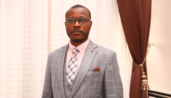 Fakanlu Adonis Oluwabusuyi