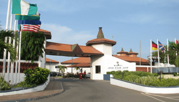 La Palm Royal Beach Hotel