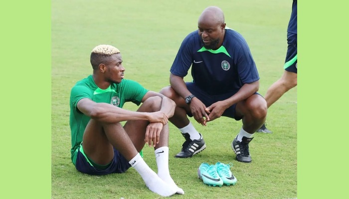 Pinnick says Osimhen’s outburst against Finidi 'unfortunate'