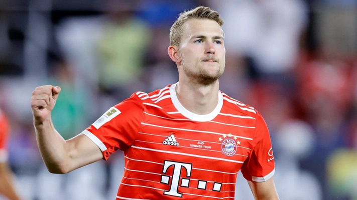 Bayern reject Manchester United's €35m bid for De Ligt