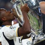 Real Madrid break €1billion revenue barrier