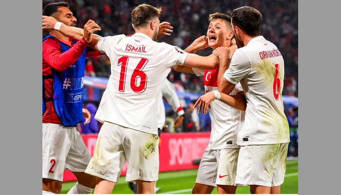 Demiral brace sends Turkey into Euro 2024 last 8