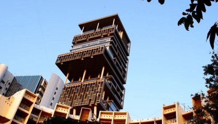 Antilia, Mumbai, India — $2 bn