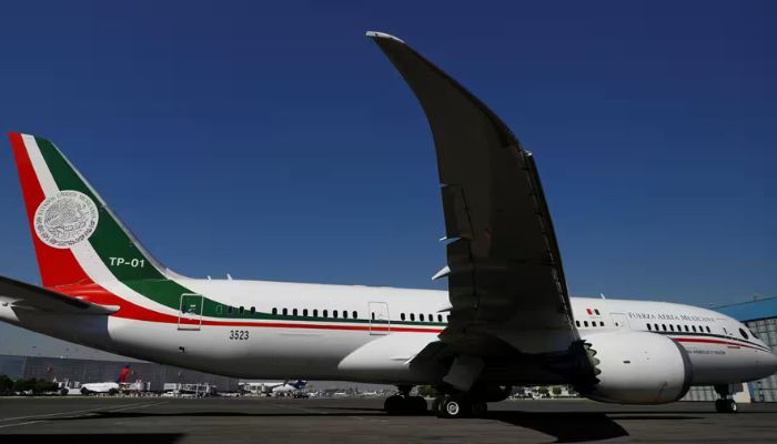 Boeing 787 Dreamliner - $218 million