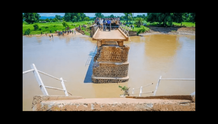 Bridge collapse in Kano