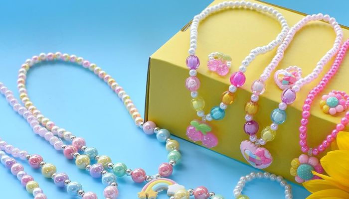Costume jewellery