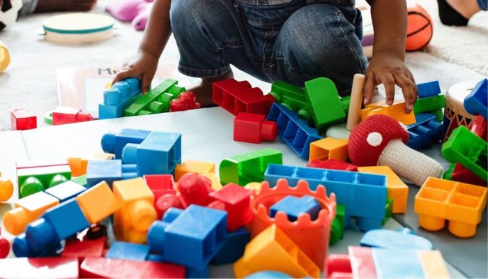 Toys with small parts or sharp edges