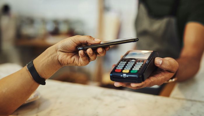 Top 10 African countries adopting cashless transactions by population