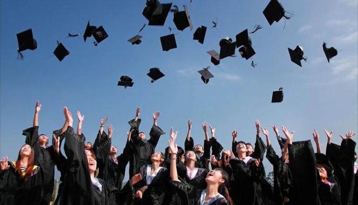 Top 5 countries with the most brilliant students