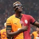 Man United submit €30m plus player swap offer for Osimhen