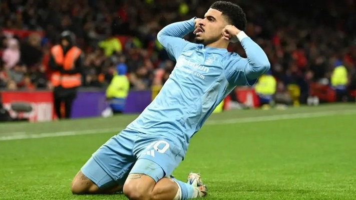 Nottingham Forest stun Man United 3-2 at Old Trafford