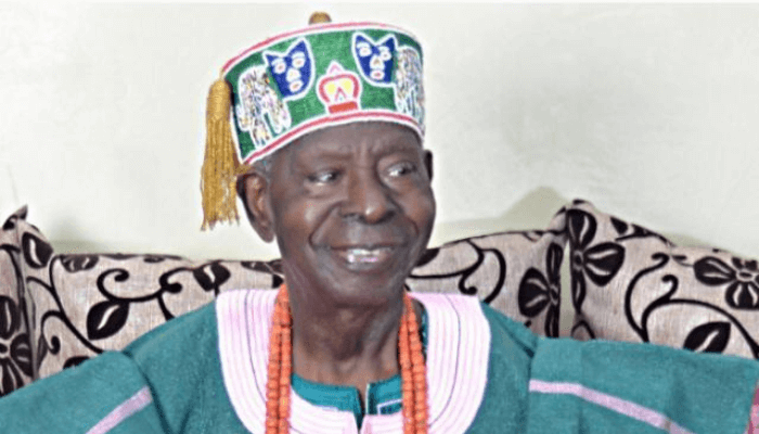 Oba Akadiri Saliu Momoh